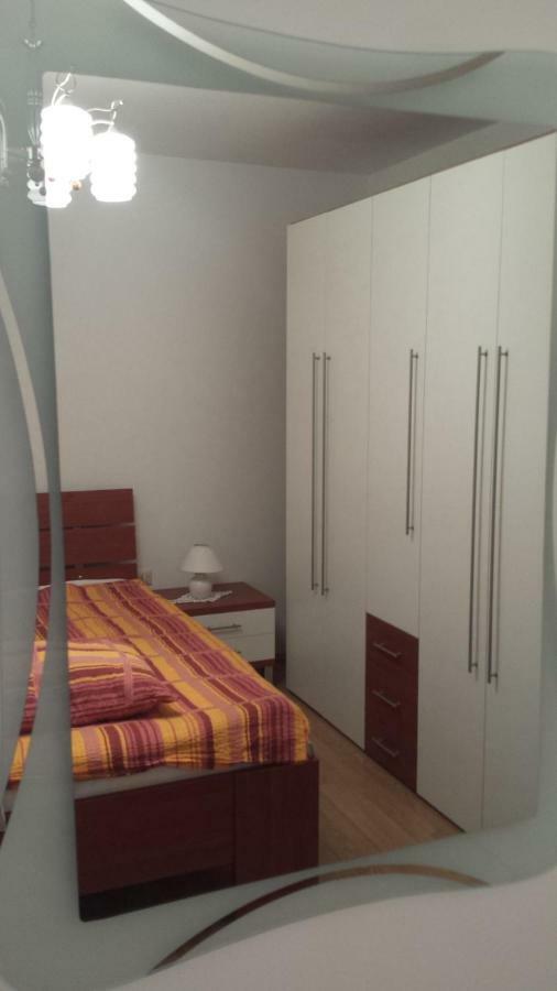 Apartments Jasminka Нови Винодолски Екстериор снимка