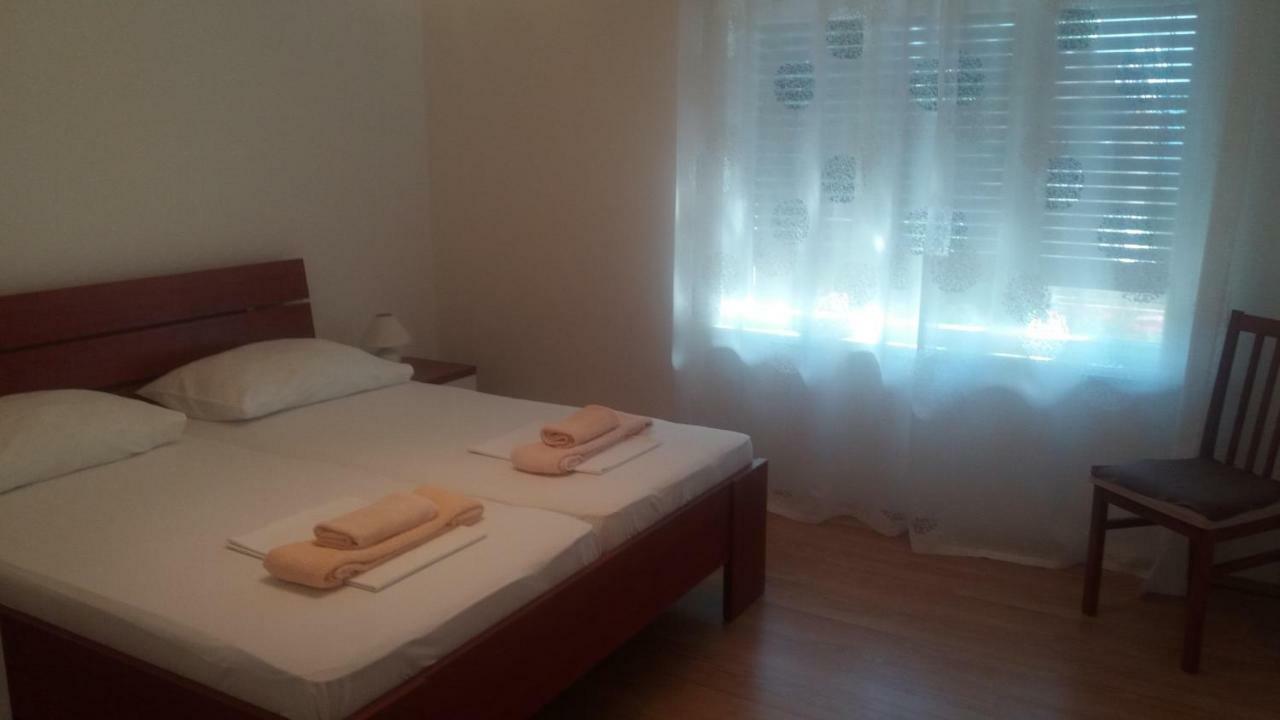 Apartments Jasminka Нови Винодолски Екстериор снимка